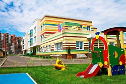 Няня-воспитатель